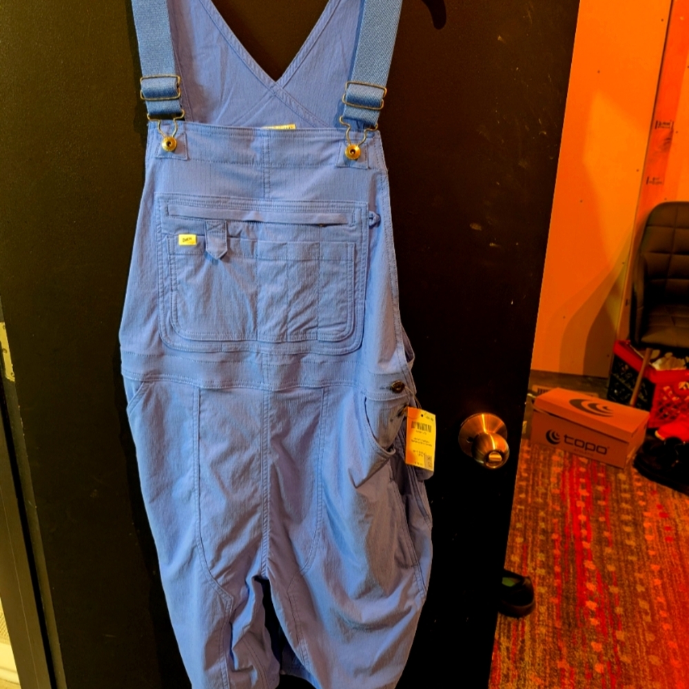 NWT Duluth gardening short overalls blue size Large